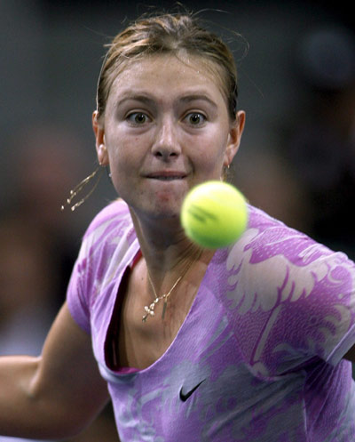 随机莎拉波娃连续三场比赛得分超过惊险取胜,瑞士队挑战极限!